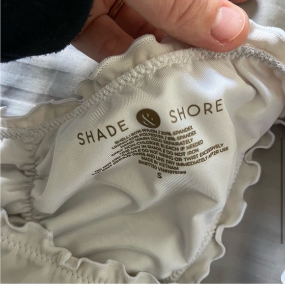 Shade and Shore Women's Off White Push Up Bikini Swimsuit Set Size 32B /Small - Picture 9 of 9